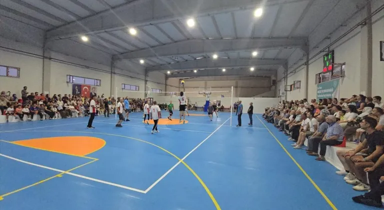 Ağın'da voleybol turnuvası sona erdi