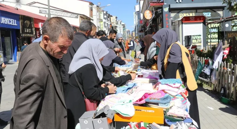 Ağrı'da Filistin'e destek için kermes düzenlendi