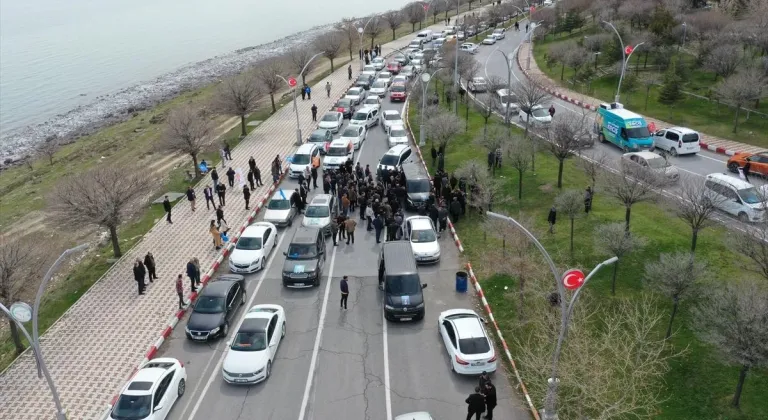 AK Parti Erciş Belediye Başkan adayı Çiftci, seçim çalışmalarını sürdürüyor