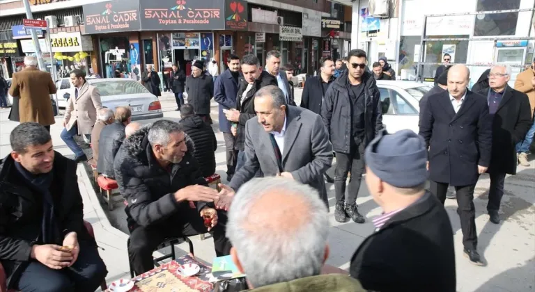 AK Parti Van Büyükşehir Belediye Başkan adayı Arvas ziyaretlerini sürdürüyor