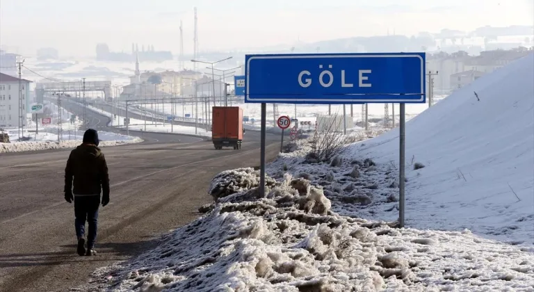 Ardahan Göle'de hava sıcaklığı ilkbaharın ilk gününde eksi 32'ye düştü