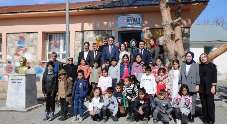 Aşçı adaylarından kırsaldaki öğrencilere "lezzetli" destek