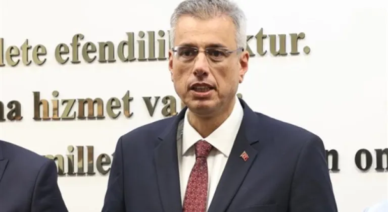 Bakan Memişoğlu, AK Parti Kongre Merkezi'ndeki iftar programına katıldı