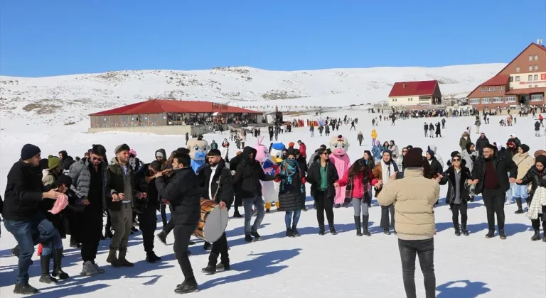 Bingöl'de "2. Hesarek Kar Festivali" düzenlendi