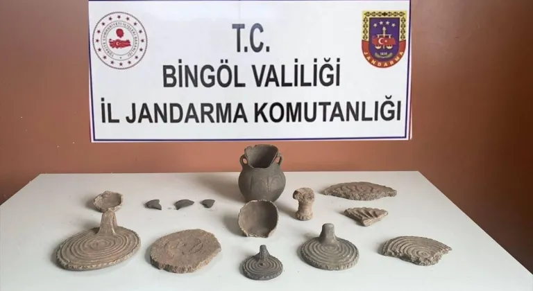 Bingöl'de kaçak kazı ve tarihi eser kaçakçılığı operasyonunda 2 şüpheli yakalandı