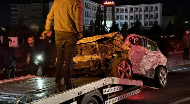 Bingöl'de zincirleme trafik kazasında 5 kişi yaralandı