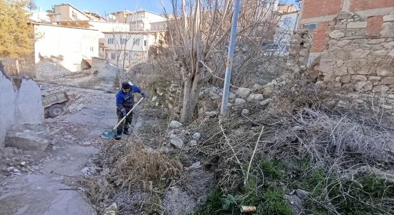 Çemişgezek Belediyesinden temizlik seferberliği