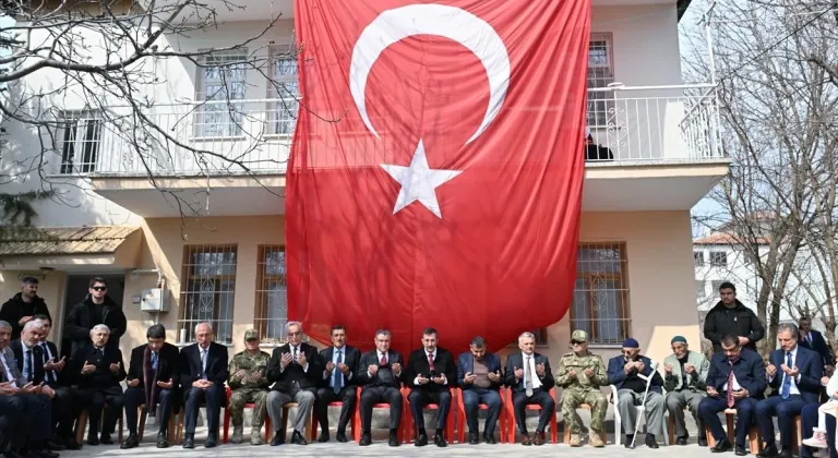 Cumhurbaşkanı Yardımcısı Yılmaz, Malatya'da incelemede bulundu