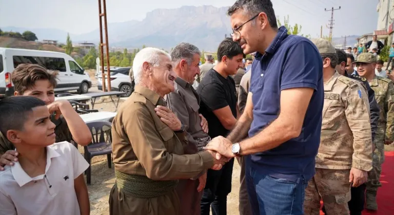 Derecik'te şehitler için mevlit okutuldu