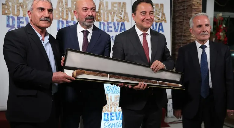 DEVA Partisi Genel Başkanı Babacan, Bitlis'te iftar programına katıldı