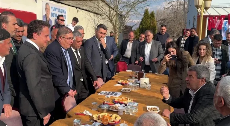 DEVA Partisi Genel Başkanı Babacan, Elazığ'da ziyaretlerde bulundu