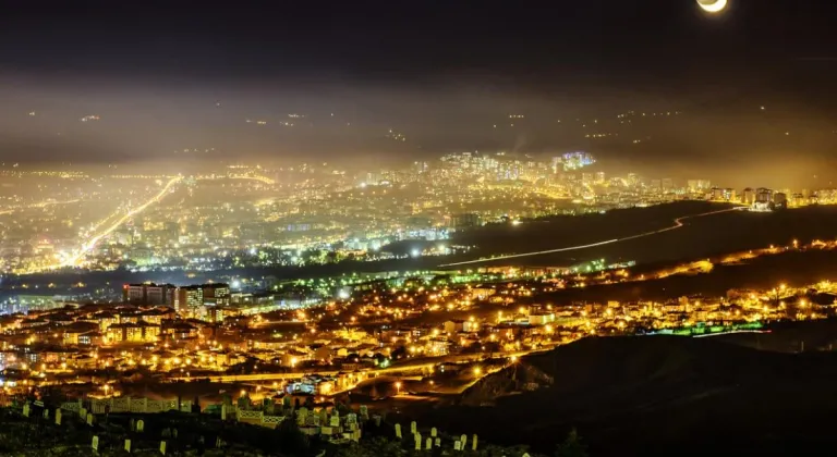 Elazığ'ın 304 yıllık ata yadigarı vakıf eserinin ihya süreci başladı