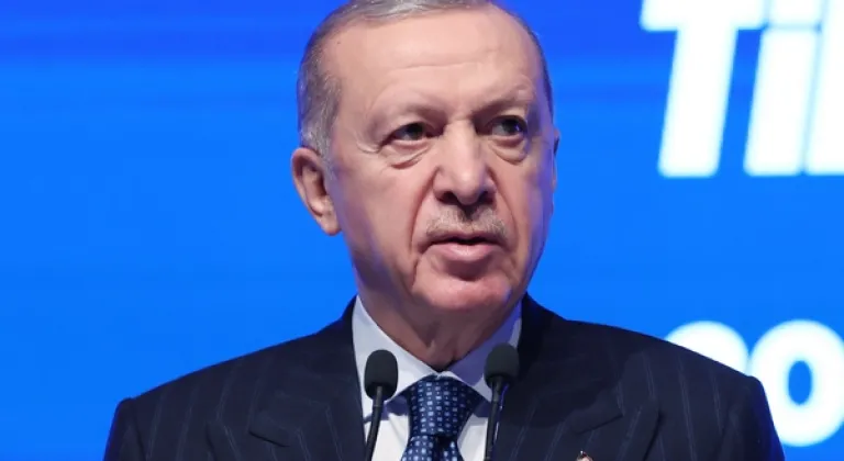 Erdoğan: AK Parti’ye ömür biçenlerin hepsinin ömrü bitti ama biz dimdik ayaktayız