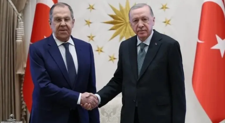 Erdoğan, Rusya Dışişleri Bakanı Lavrov ile Bir Araya Geldi