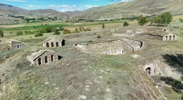 Erzurum Cumhuriyet Başsavcılığınca kentteki tarihi tabya temizlendi