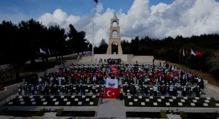 Erzurum polisi 40 kız öğrenciyi Çanakkale gezisine gönderdi