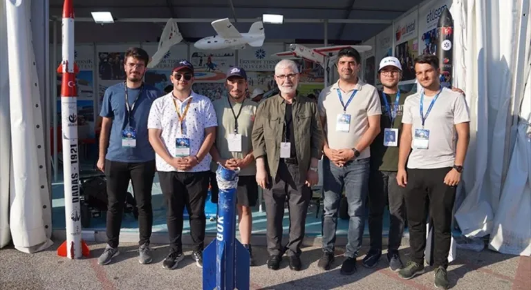 Erzurum Teknik Üniversitesi teknoloji takımları TEKNOFEST'te 4 dalda derece aldı