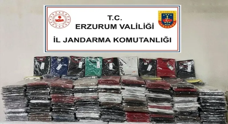 Erzurum'da 1500 kaçak tişört yakalandı