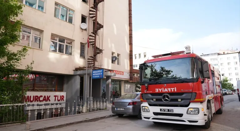 Erzurum'da bir iş merkezinde çıkan yangın söndürüldü