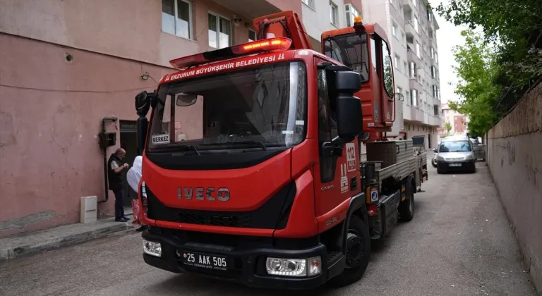 Erzurum'da haber alınamayan yaşlı adam evinde ölü bulundu