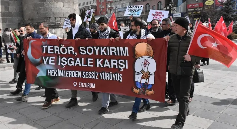 Erzurum'da sağlık çalışanları Filistin için "sessiz yürüyüş" yaptı