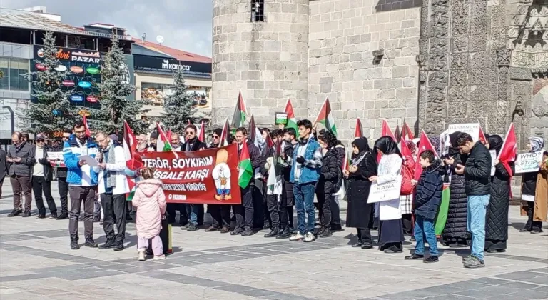 Erzurum'da sağlık çalışanları Filistin için "sessiz yürüyüş" yaptı