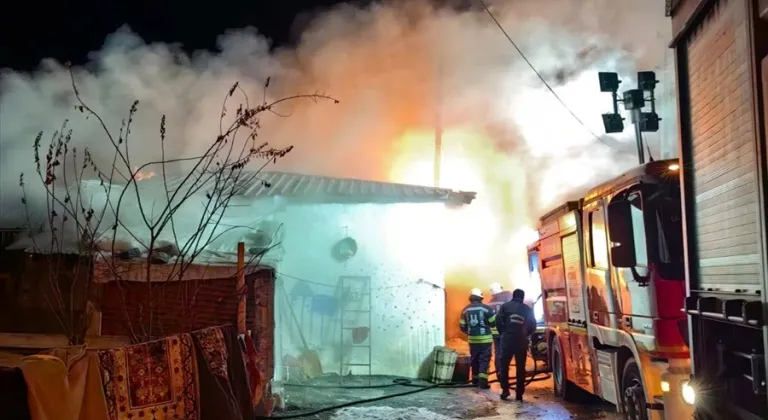 Erzurum'da tek katlı müstakil evde çıkan yagın söndürüldü