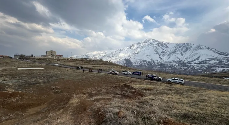 Artos Dağı'nda mahsur kalan dağcılar kurtarıldı