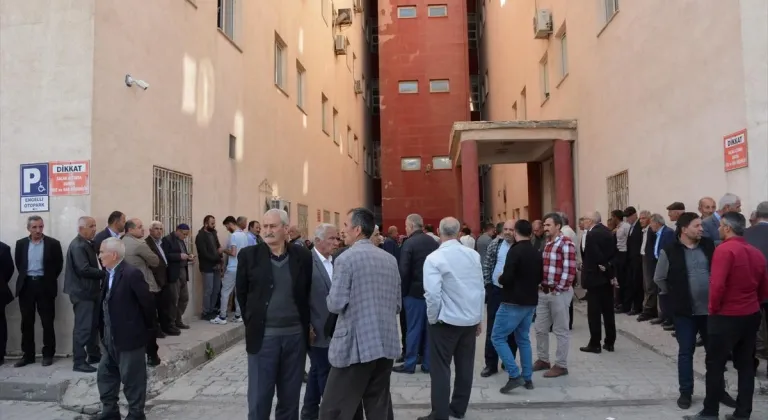 Hakkari'de dereye düşen kişi ölü bulundu