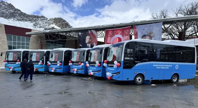 Hakkari Belediyesi araç filosunu güçlendiriyor