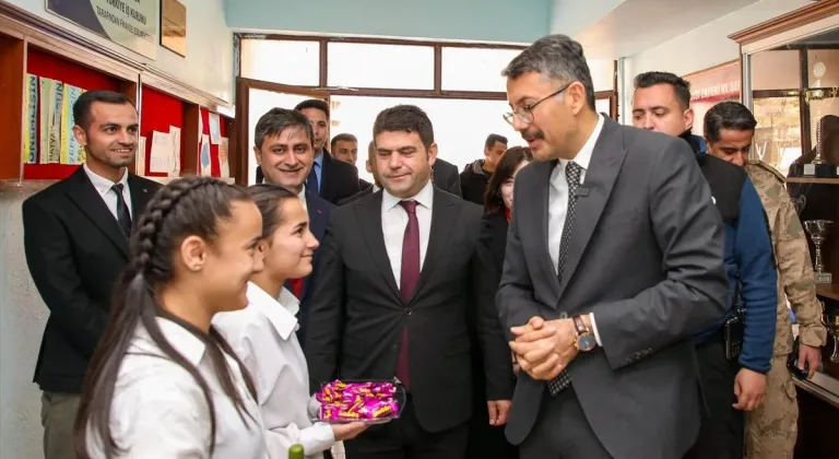 Hakkari'de 9 okula müzik, yazılım ve tasarım atölyeleri kazandırıldı