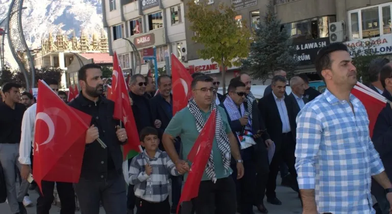 Hakkari'de İsrail'in Gazze'ye yönelik saldırıları protesto edildi