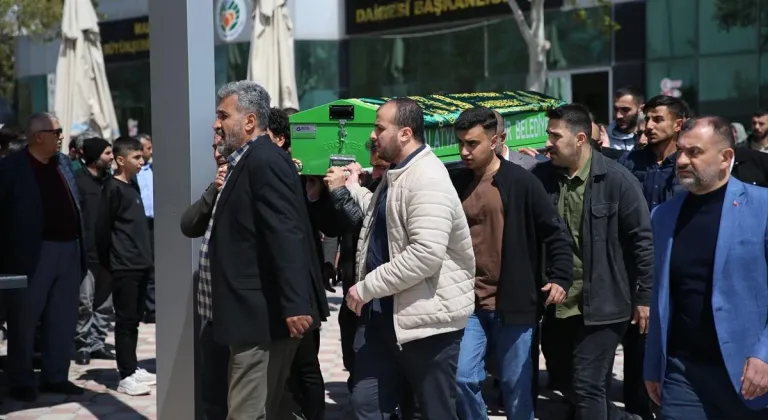 Kalp krizi sonucu vefat eden HÜDA PAR Malatya İl Başkanı toprağa verildi