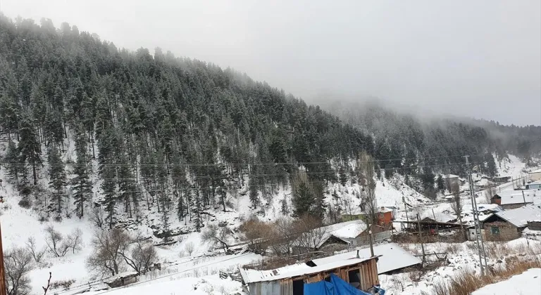 Kars ve Ardahan'da soğuk hava etkili oluyor