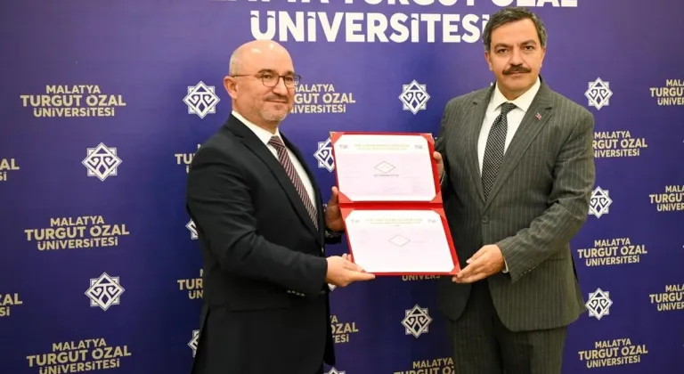 Malatya Turgut Özal Üniversitesi TS ISO 29993 Belgesi aldı