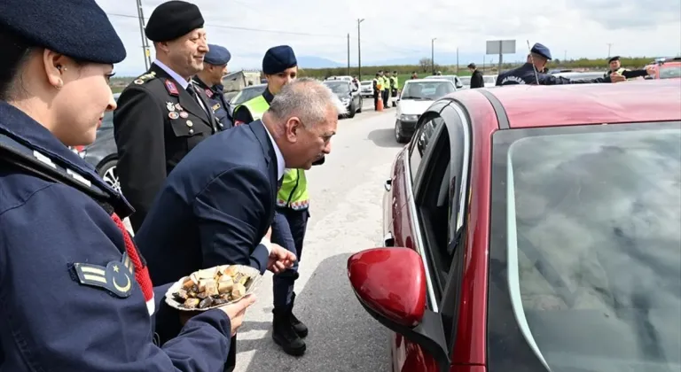 Malatya Valisi Yazıcı bayram dolayısıyla ziyaretlerde bulundu