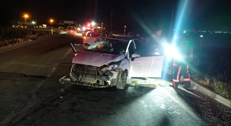 Malatya'da askeri araçla otomobilin çarpıştığı kazada 5'i jandarma 8 kişi yaralandı