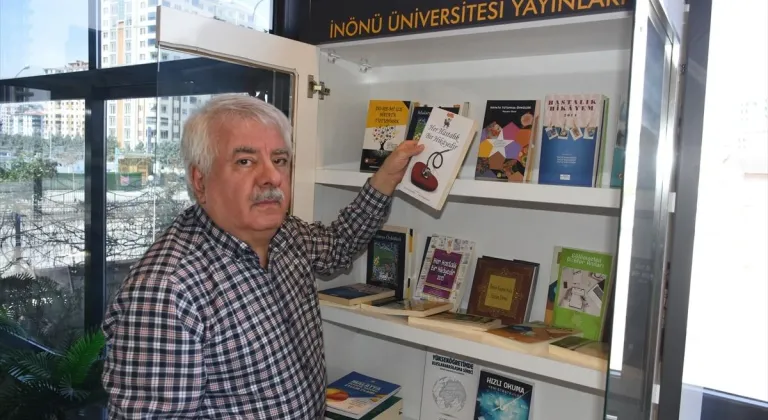 Malatya'da kitaplık yaptıran işletmelerin kitapları üniversiteden sağlanıyor