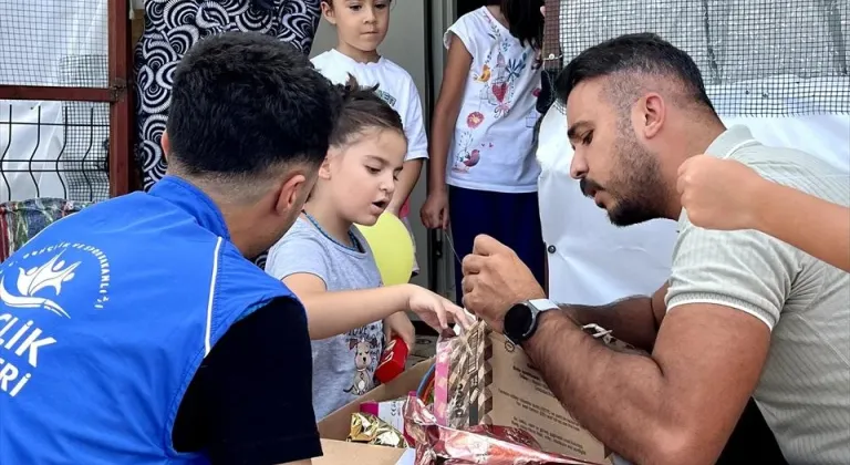 Malatya'da otizmli çocuğa akülü tekerlekli sandalye desteği