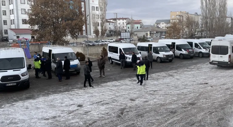 Malazgirt'te okul servisleri denetlendi