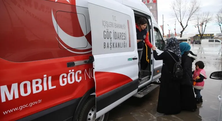 Mobil Göç Noktası aracı 4 ayda 151 düzensiz göçmen tespit etti