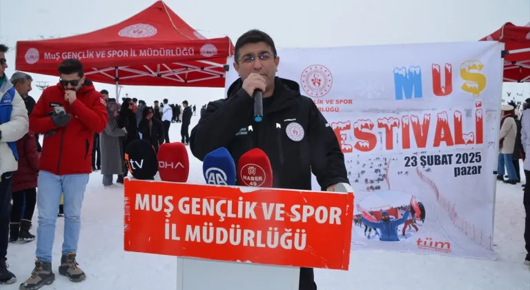 Muş'ta kar festivali düzenlendi