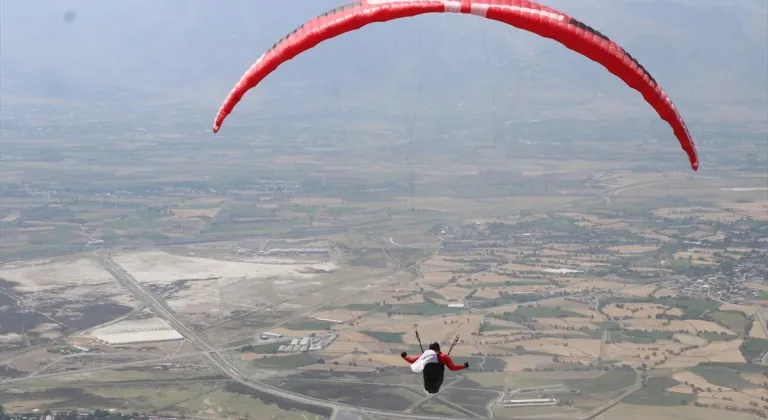 Paramotor sporcuları kayıt altına alınacak