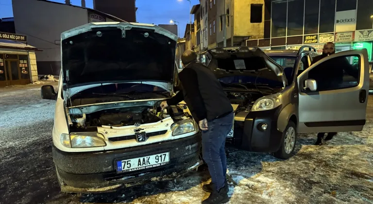 "Sibirya soğukları" nedeniyle Ardahan Göle'de hayat zorlaştı