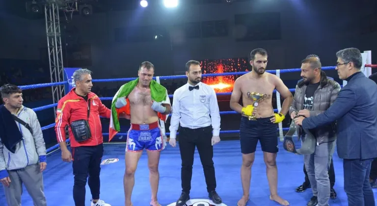 Tatvan'da "Uluslararası Muaythai Galası" düzenlendi