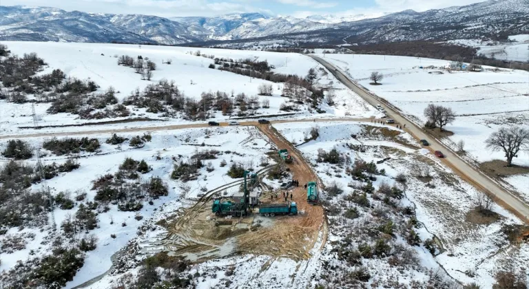 Tunceli'de içme suyu sorunu sondaj çalışmalarıyla çözüme kavuşturuluyor