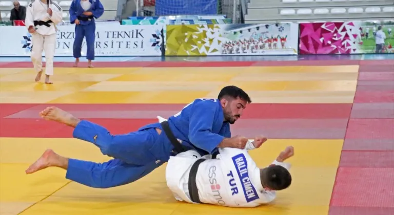 Türkiye Üniversite Sporları Federasyonu Judo Şampiyonası Erzurum'da başladı