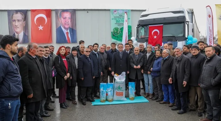 Van'da 5 bin 850 çiftçiye 580 ton tohum desteği verildi