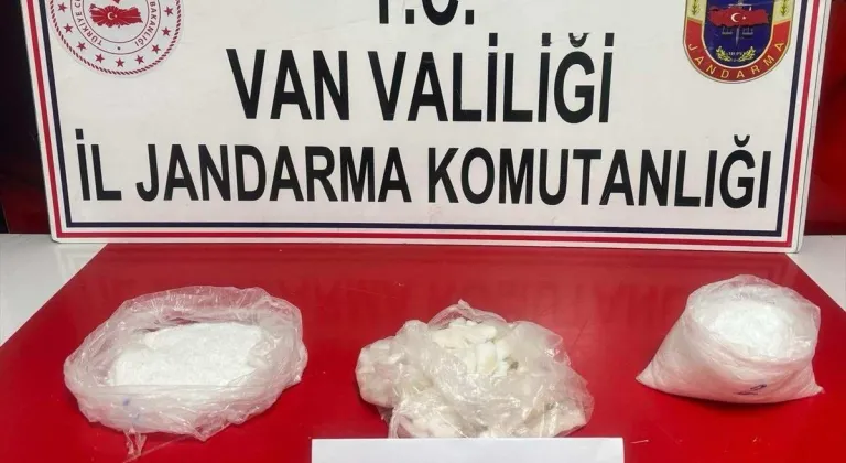 Van'da gerçekleştirilen kaçakçılık operasyonlarında 106 şüpheli yakalandı