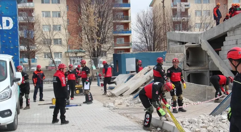 Van'da deprem tatbikatı yapıldı